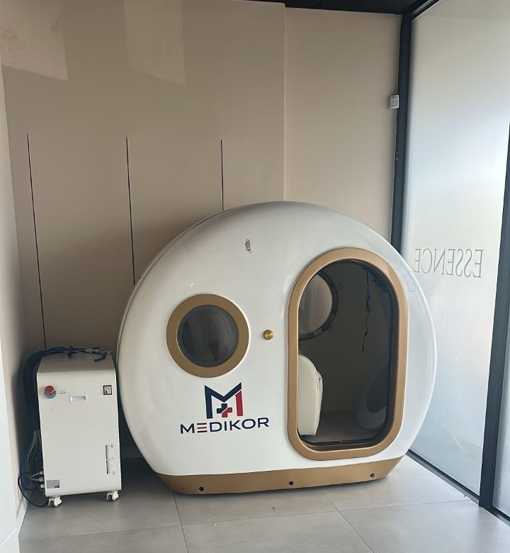 Hyperbaric Oxygen Chamber